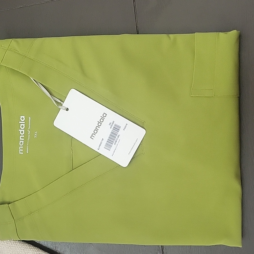 Womens Mandala scrub top